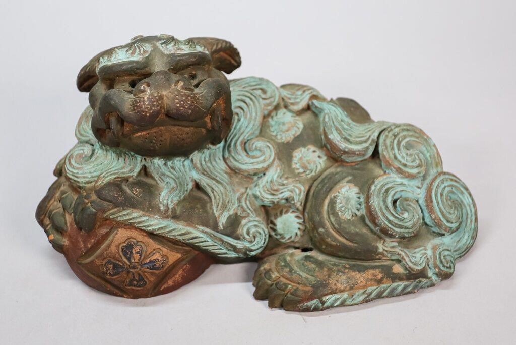 CHINESE TERRACOTTA FOO DOG SCULPTUREChinese