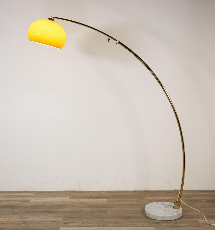 ARC FLOOR LAMP IN THE STYLE OF 342253