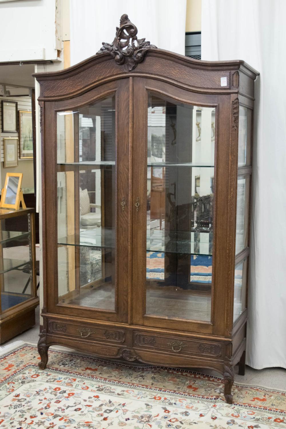 LOUIS XV STYLE DOUBLE DOOR DISPLAY 342254