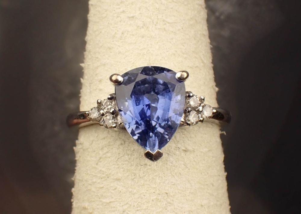 SAPPHIRE DIAMOND AND FOURTEEN 34235a