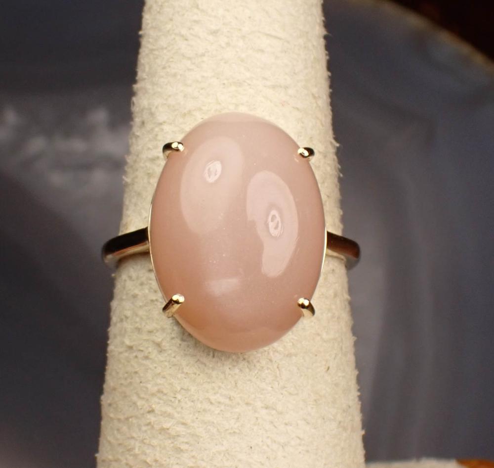 PINK CAT'S EYE MOONSTONE AND GOLD