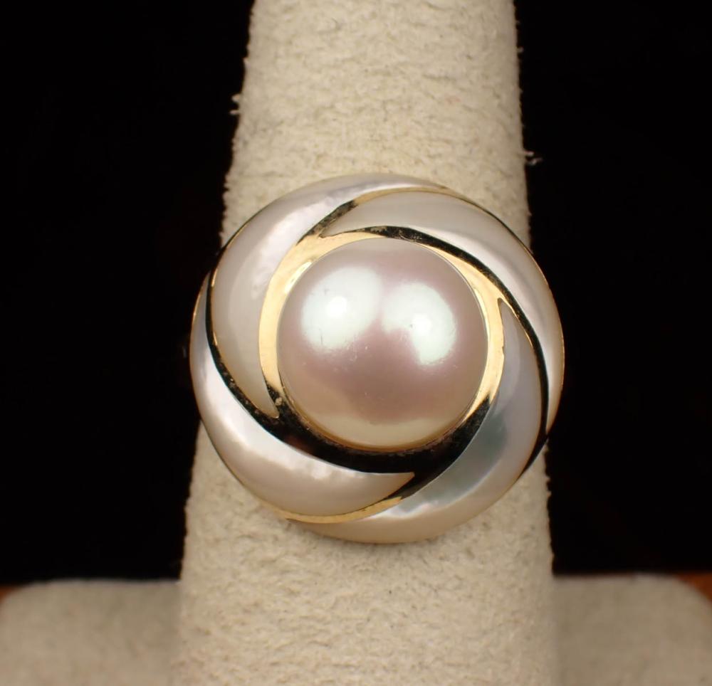 PEARL, MOTHER-OF-PEARL AND GOLD RINGPEARL,