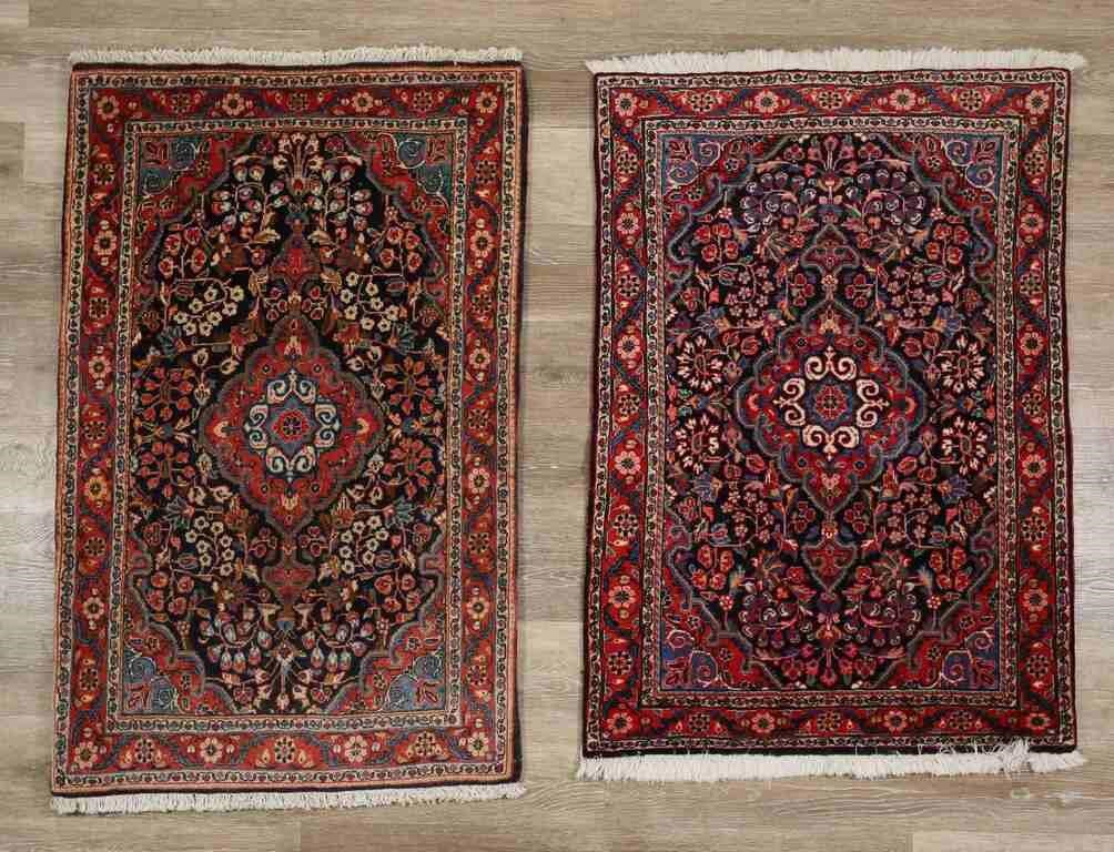 PAIR OF PERSIAN MATSPair of Persian