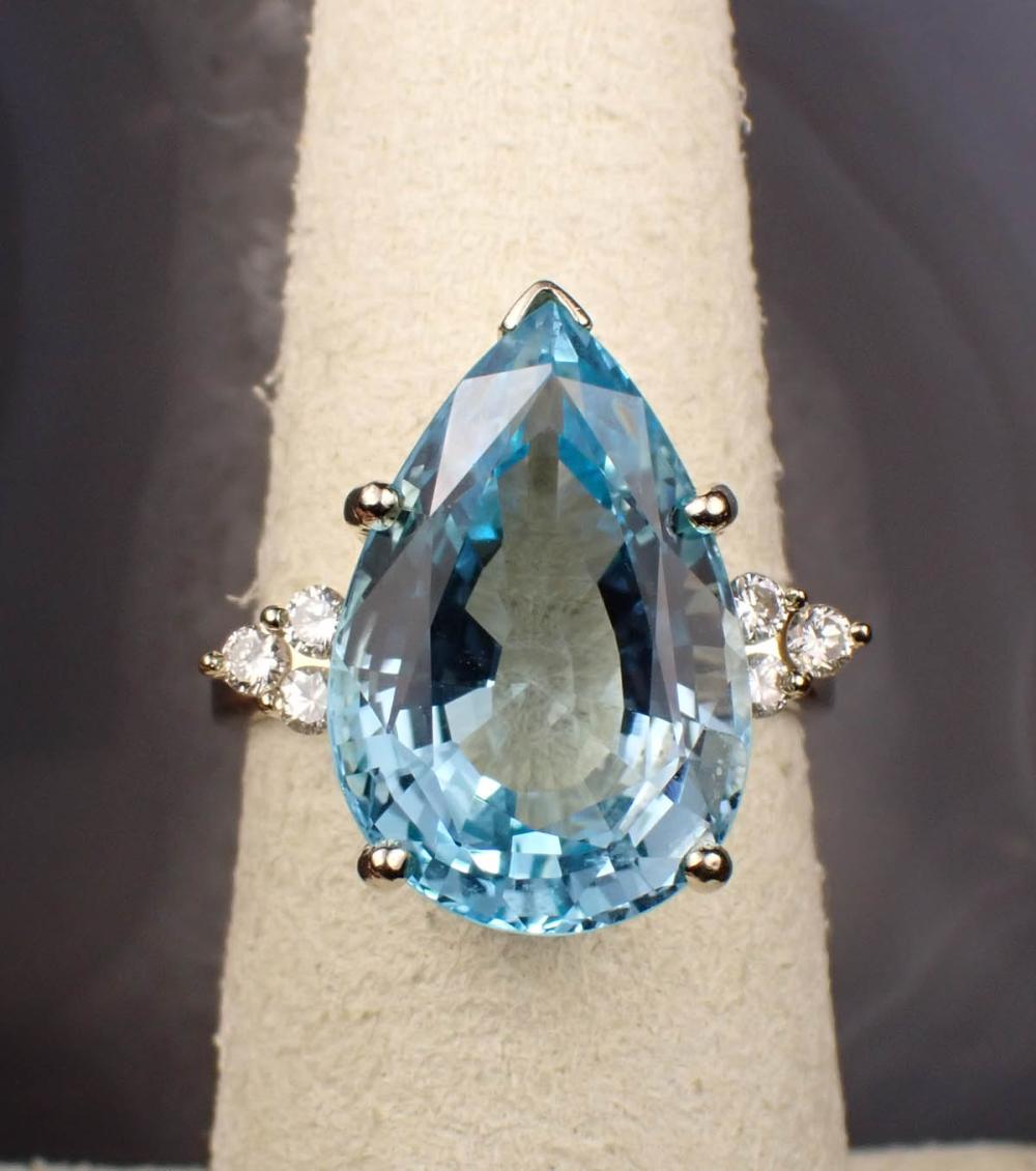 BLUE TOPAZ DIAMOND AND GOLD RINGBLUE 342553