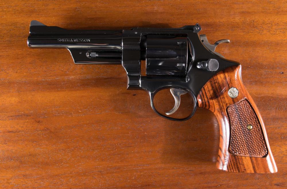 SMITH AND WESSON MODEL 27-2 DOUBLE