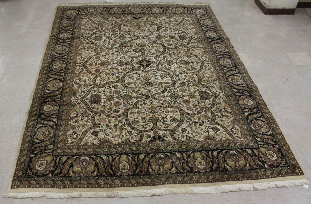 HAND KNOTTED ORIENTAL CARPETHAND 3425c4