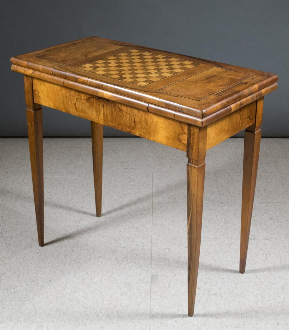 FEDERAL STYLE WALNUT GAME TABLEFEDERAL