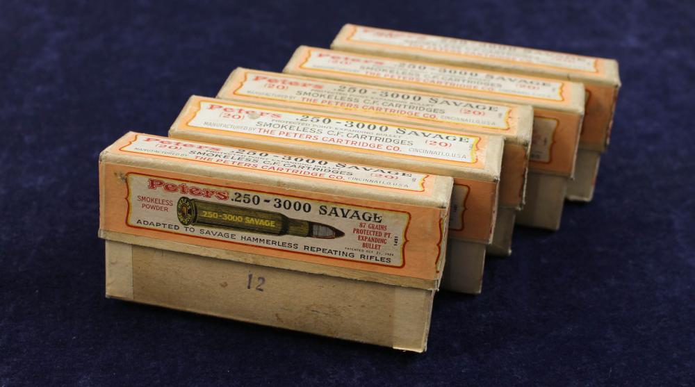 FIVE COLLECTABLE BOXES OF SAVAGE 3426e5