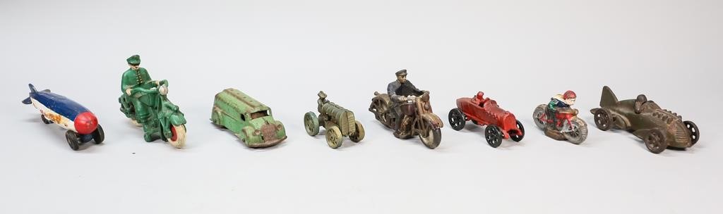 8 CAST IRON VEHICLES8 Cast iron