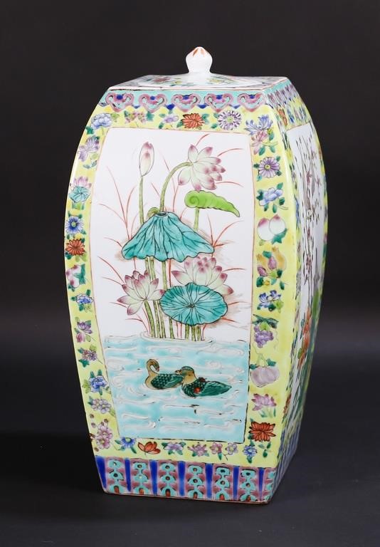 CHINESE PORCELAIN GINGER / TEA