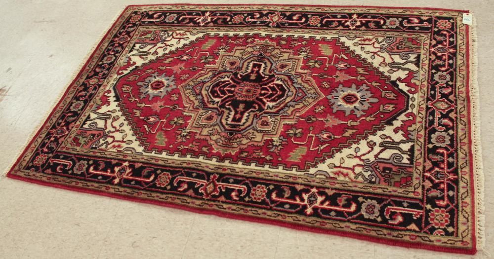 TWO SIMILAR HAND KNOTTED ORIENTAL 3429c7