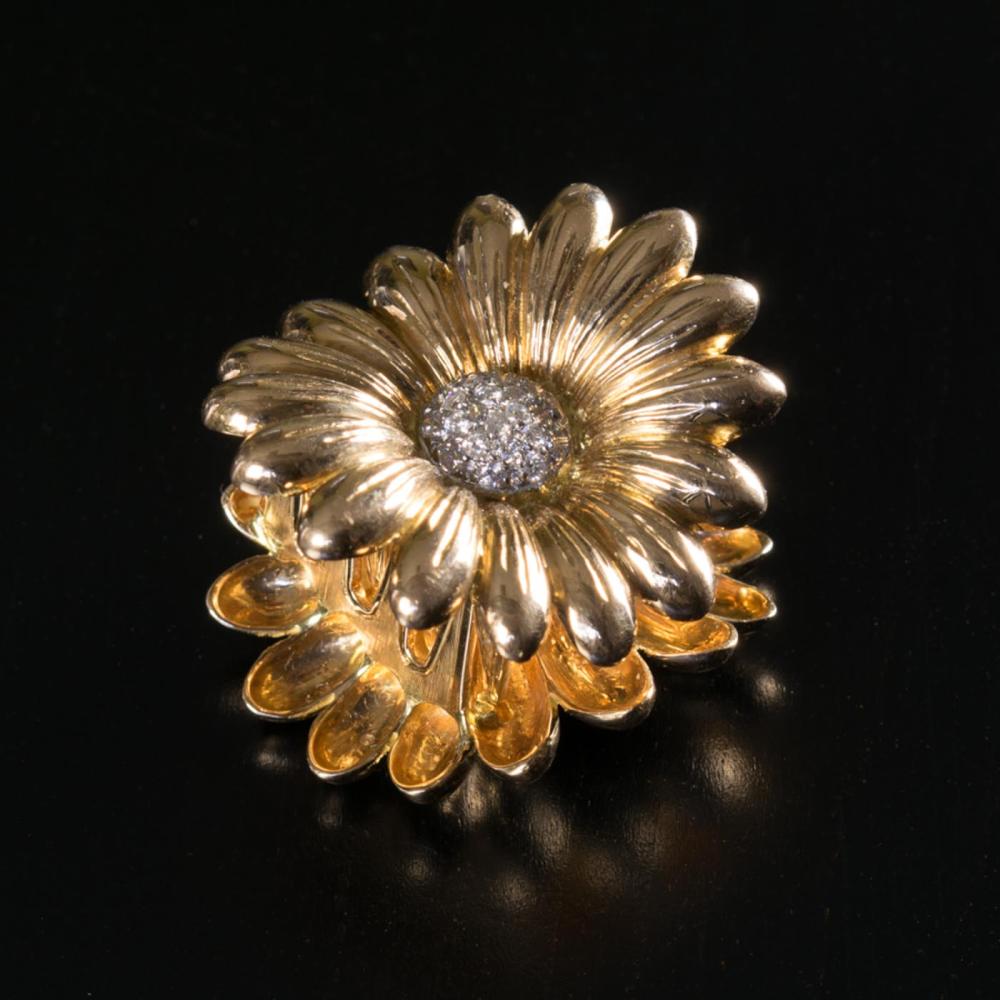 DIAMOND AND GOLD DOUBLE FLOWER 342a3d