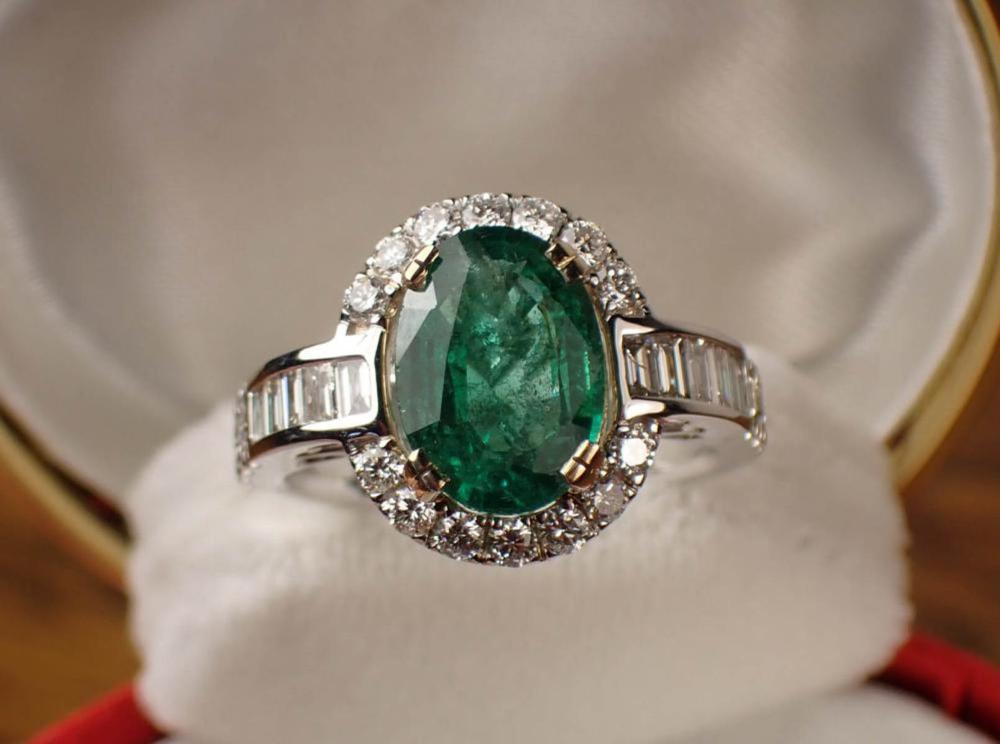 EMERALD DIAMOND AND FOURTEEN KARAT 342a6e