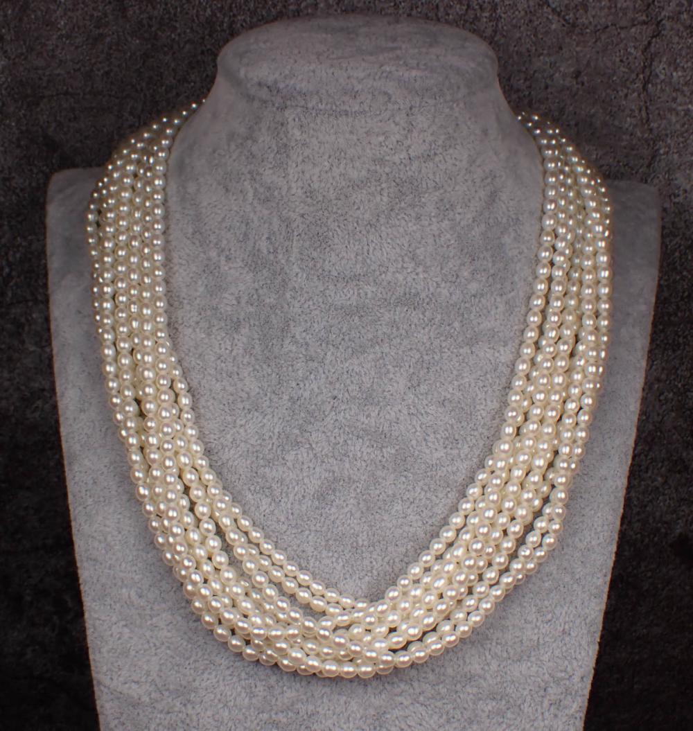 TIFFANY & CO. PEARL AND GOLD NECKLACETIFFANY