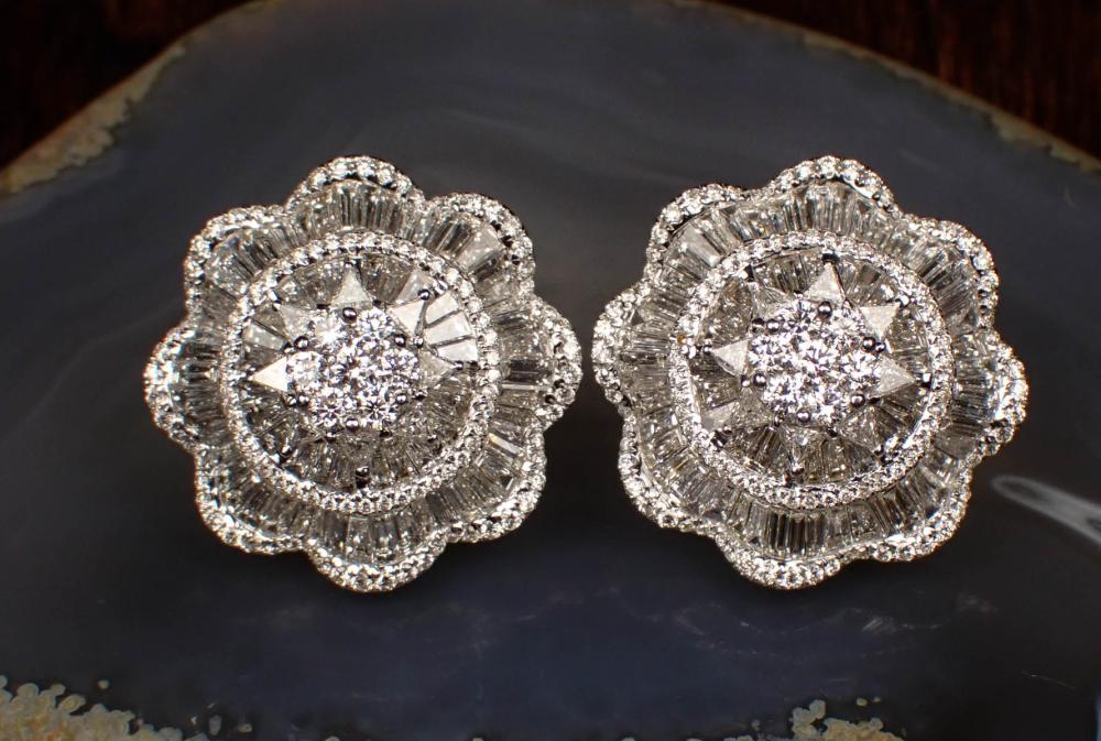 PAIR OF DIAMOND AND EIGHTEEN KARAT 342ab2