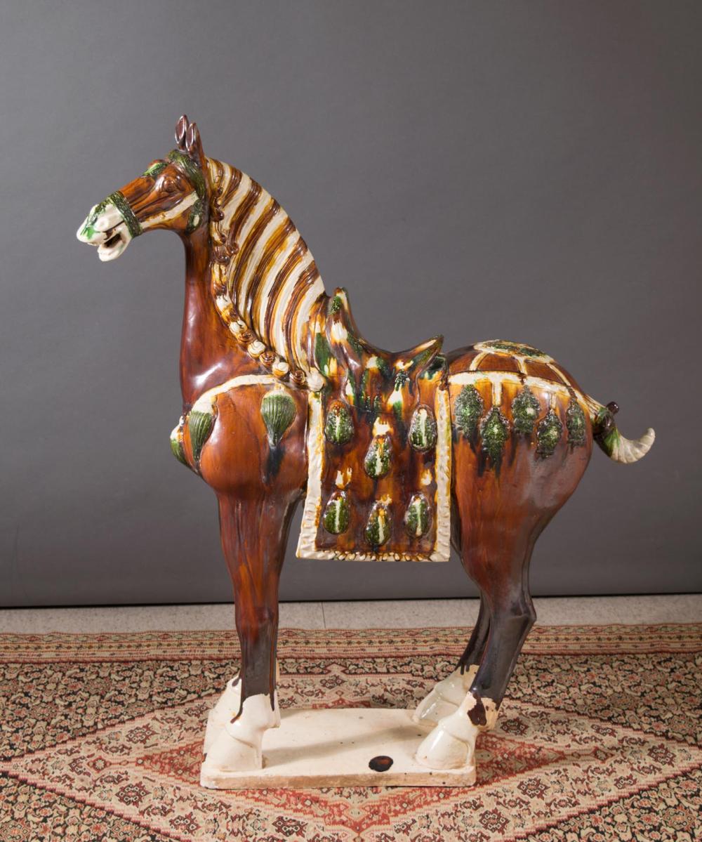 LARGE CHINESE TANG STYLE HORSELARGE 342b05