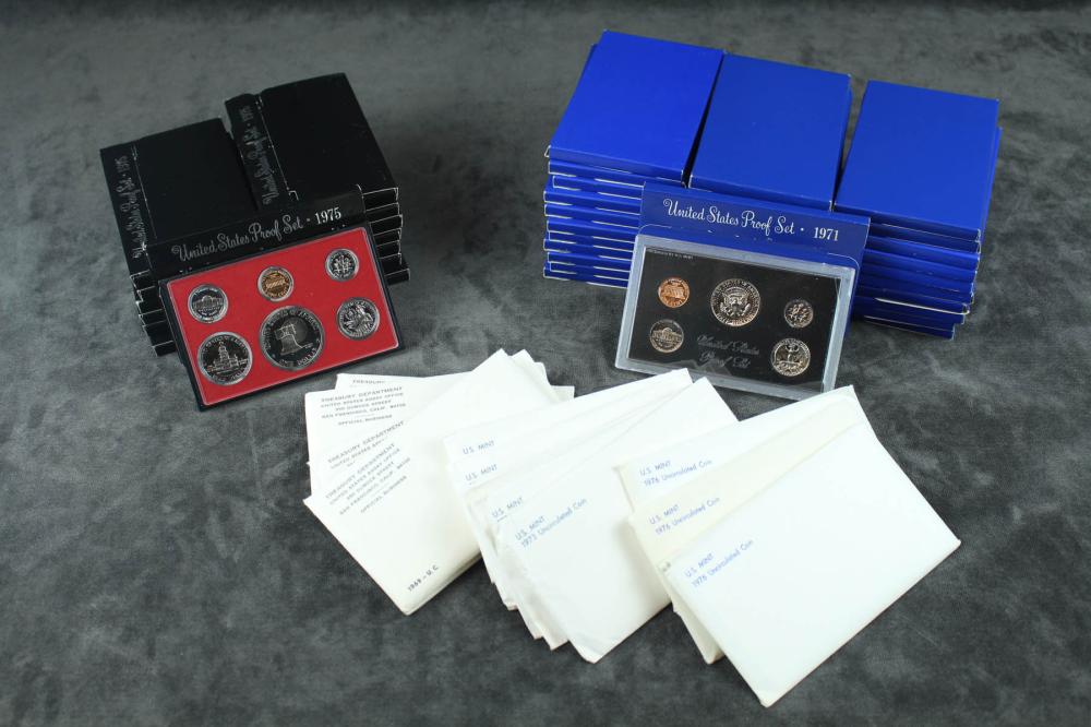 U.S. PROOF AND MINT COIN SETS COLLECTIONU.S.