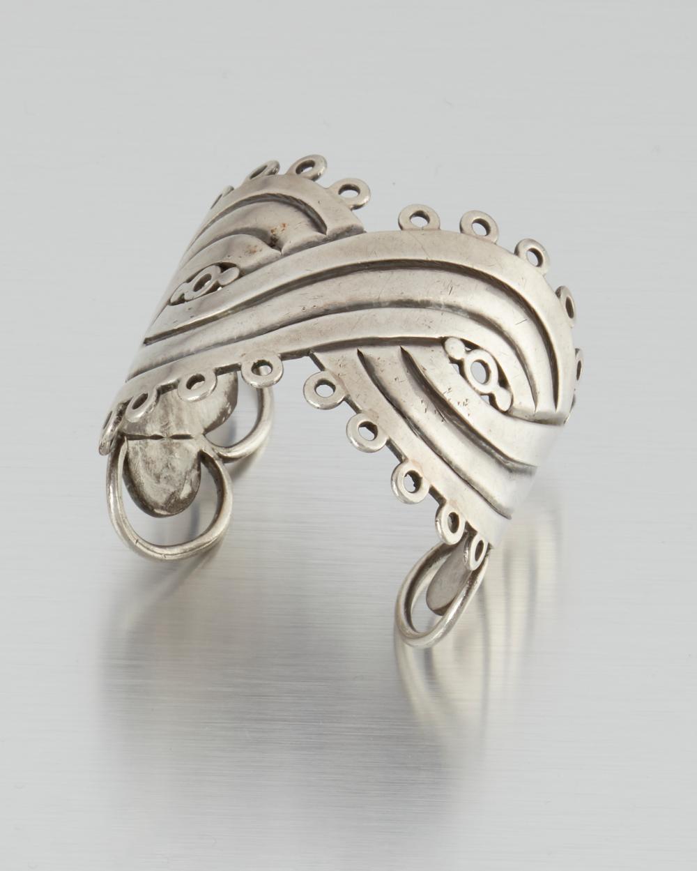 A WILLIAM SPRATLING SILVER CUFF