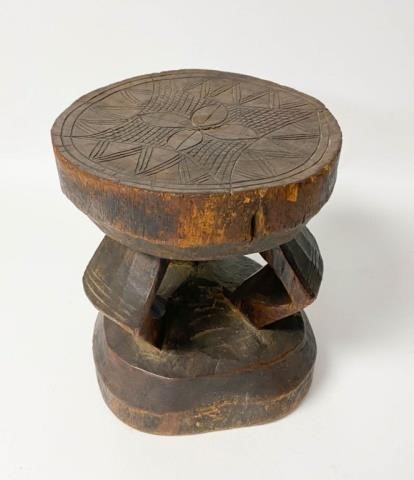 CARVED WOOD STOOL ZULU SOUTH AFRICANCarved 340896