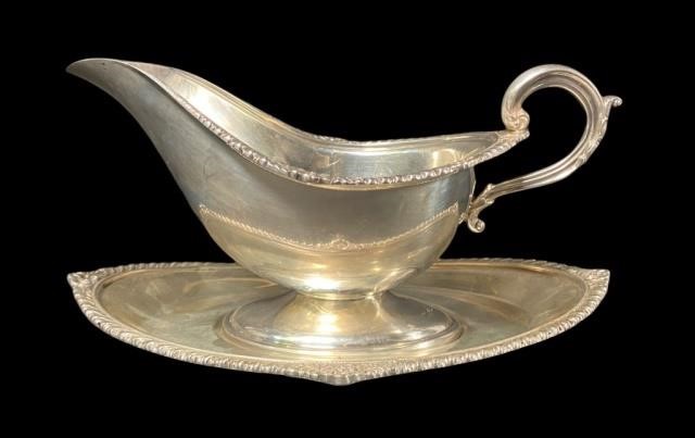 REDLICH & COMPANY STERLING GRAVY BOAT