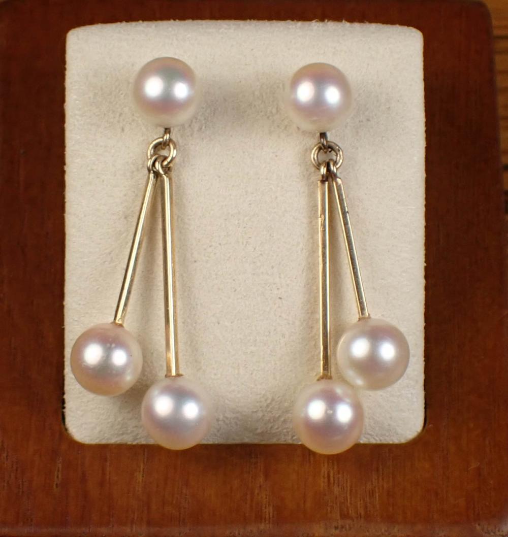 PAIR OF VINTAGE PEARL AND GOLD