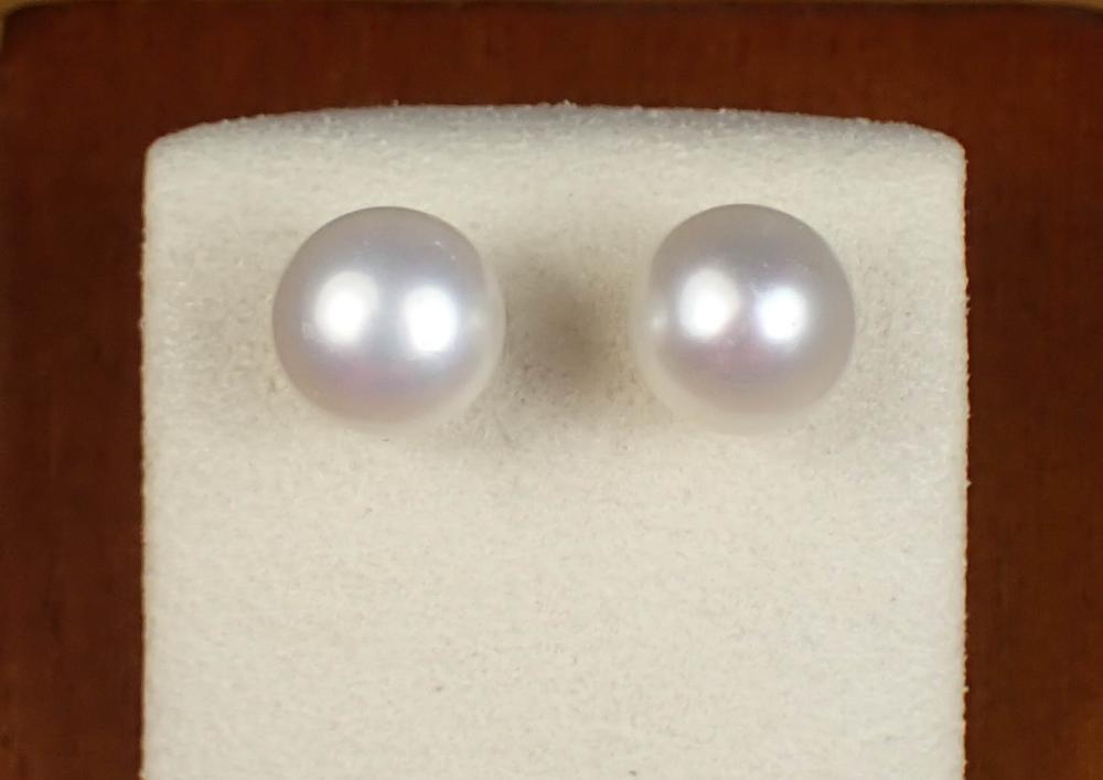 PAIR OF PEARL AND FOURTEEN KARAT 3409e3