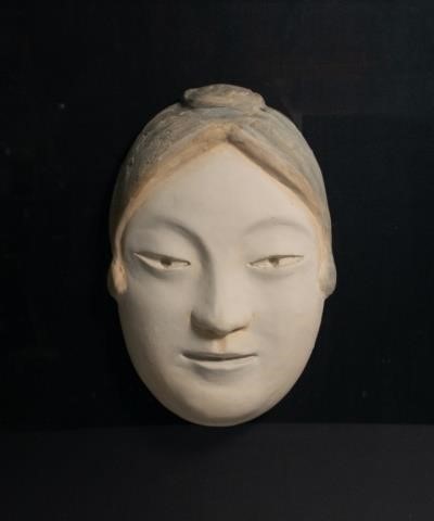 PLASTER FACE SCULPTUREPlaster face 340b8a