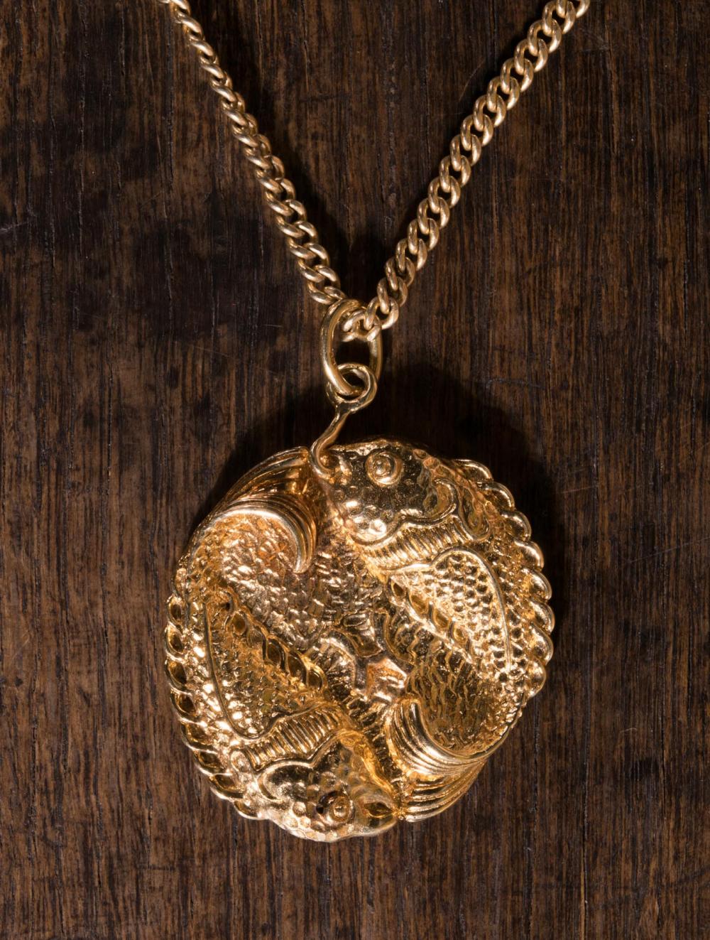 GOLD PISCES ASTROLOGICAL PENDANT