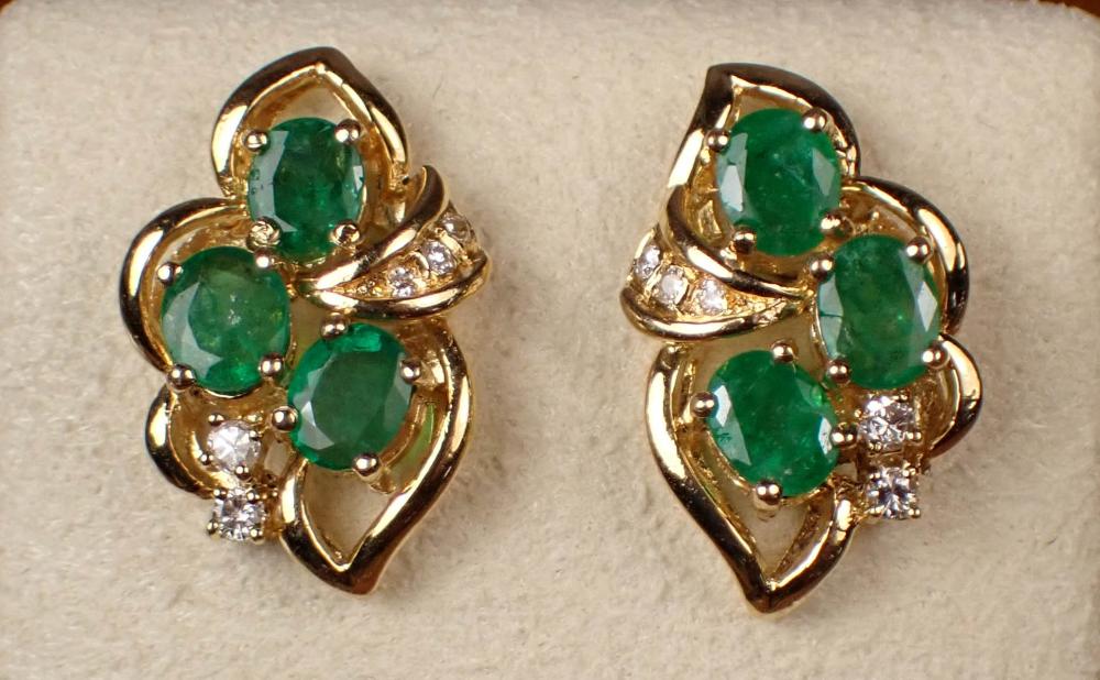 PAIR OF EMERALD AND DIAMOND EARRINGSPAIR 340cc0