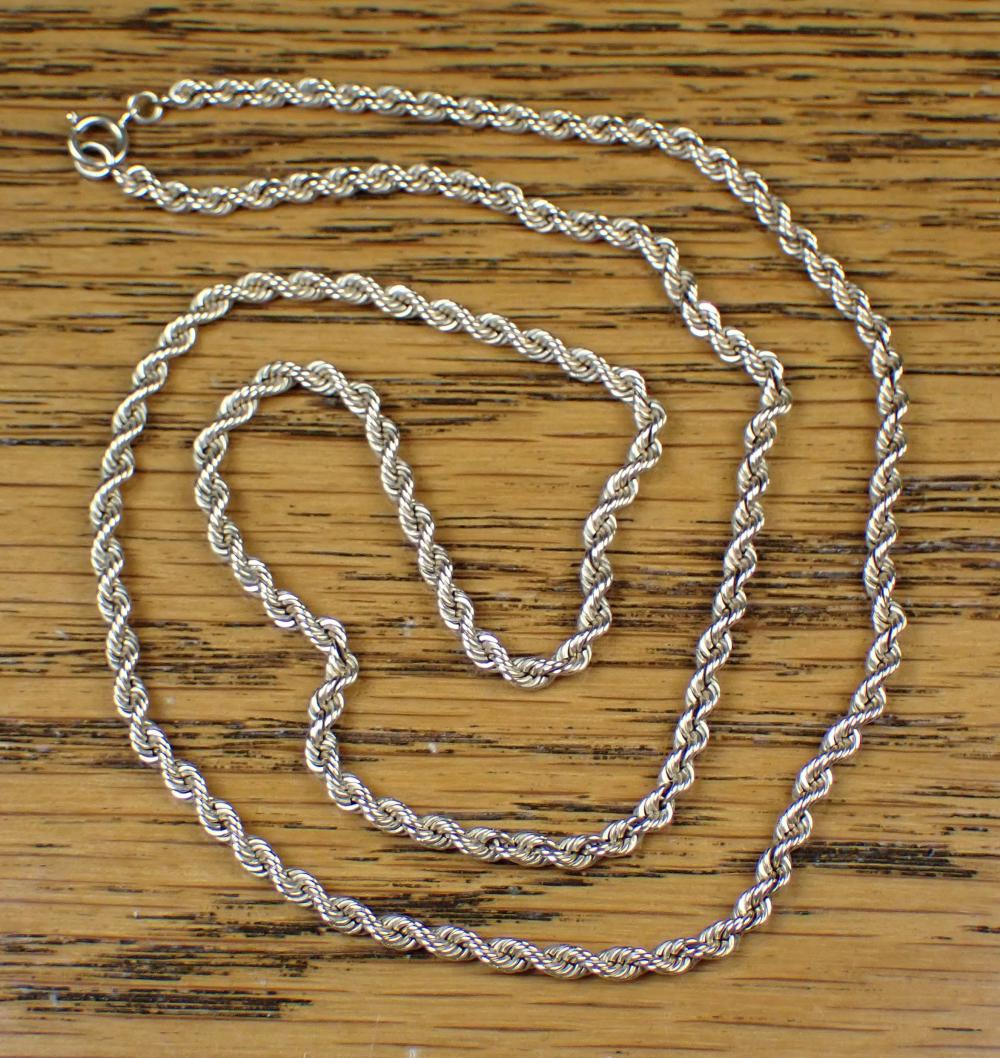 FOURTEEN KARAT GOLD ROPE CHAIN