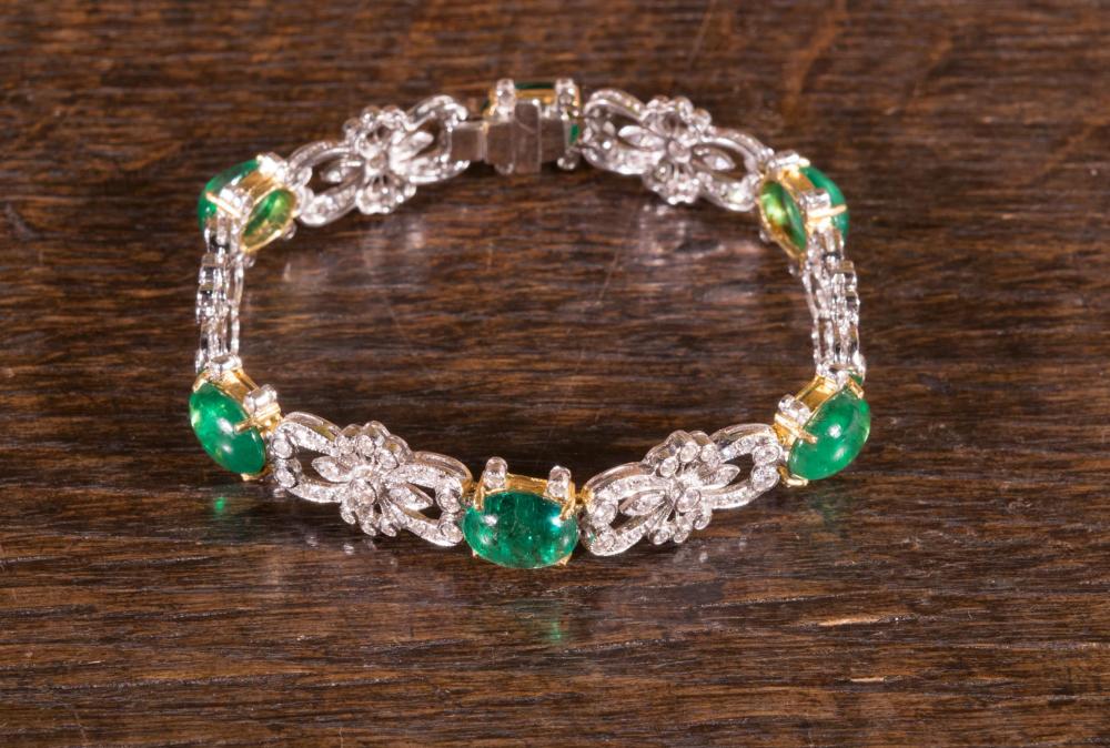 EMERALD, DIAMOND AND PLATINUM BRACELETEMERALD,