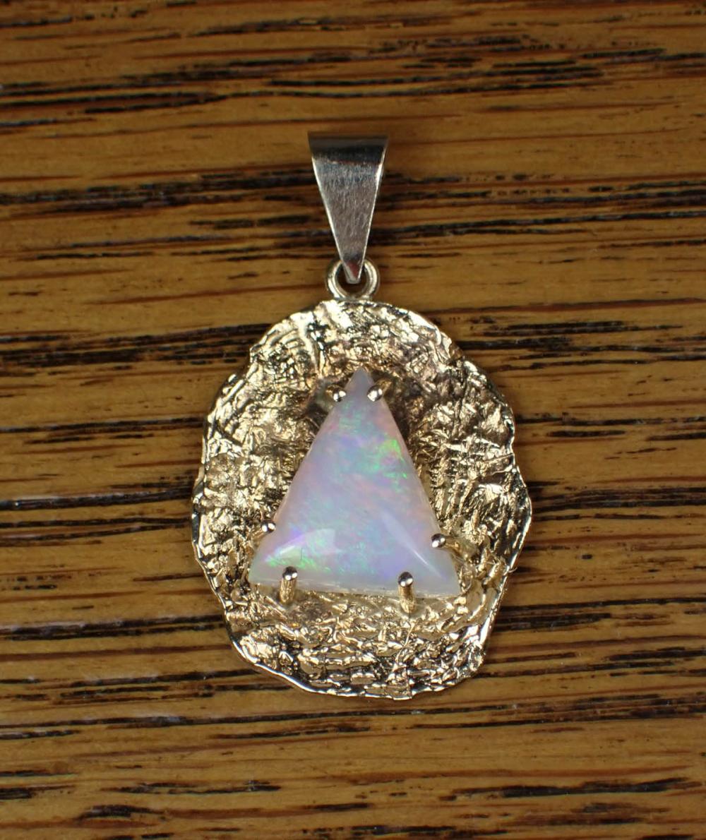 OPAL AND FOURTEEN KARAT GOLD PENDANTOPAL