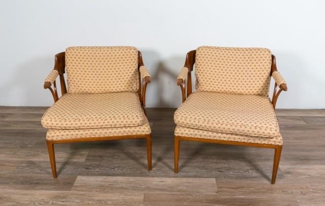 PAIR OF MID CENTURY MODERN LOUNGE 340e10