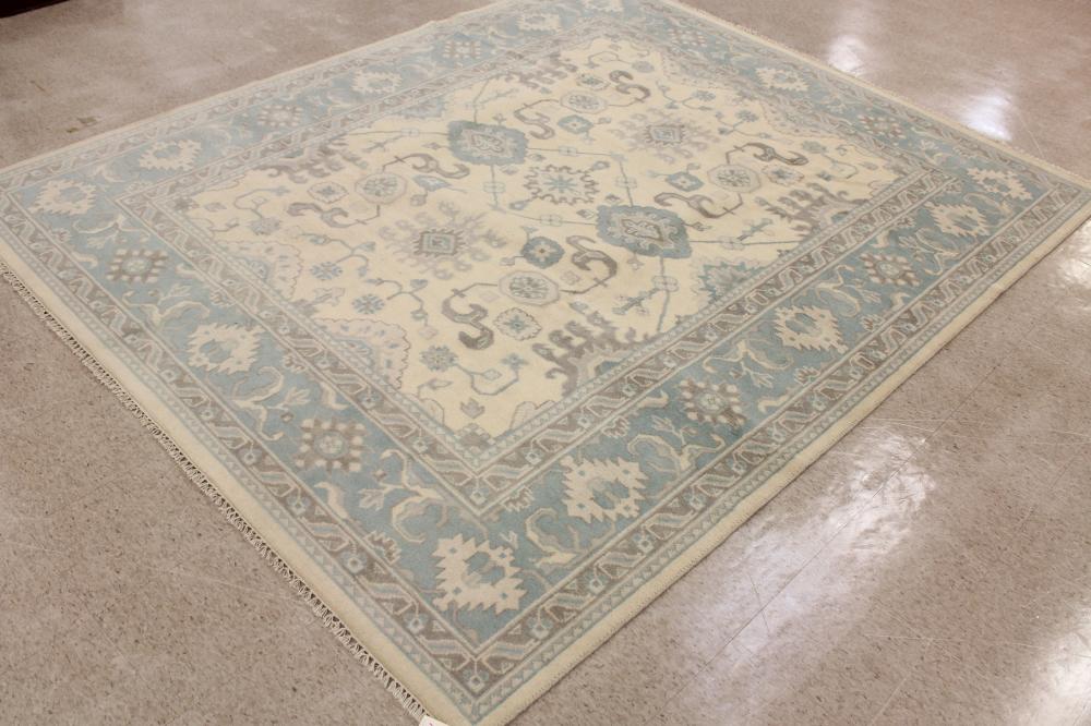 CONTEMPORARY HAND KNOTTED ORIENTAL
