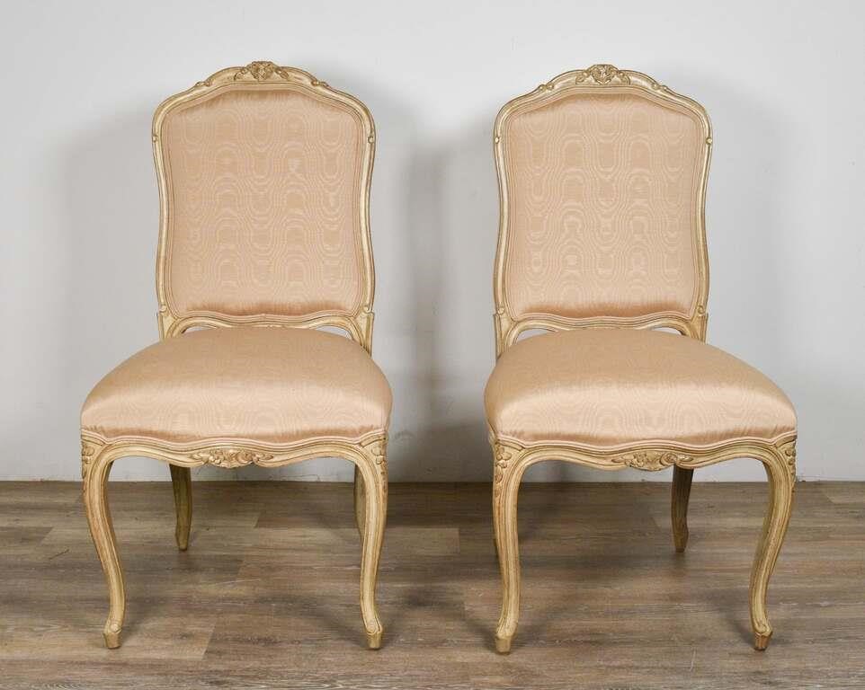 PAIR OF LOUIS XV STYLE SIDE CHAIRSPair