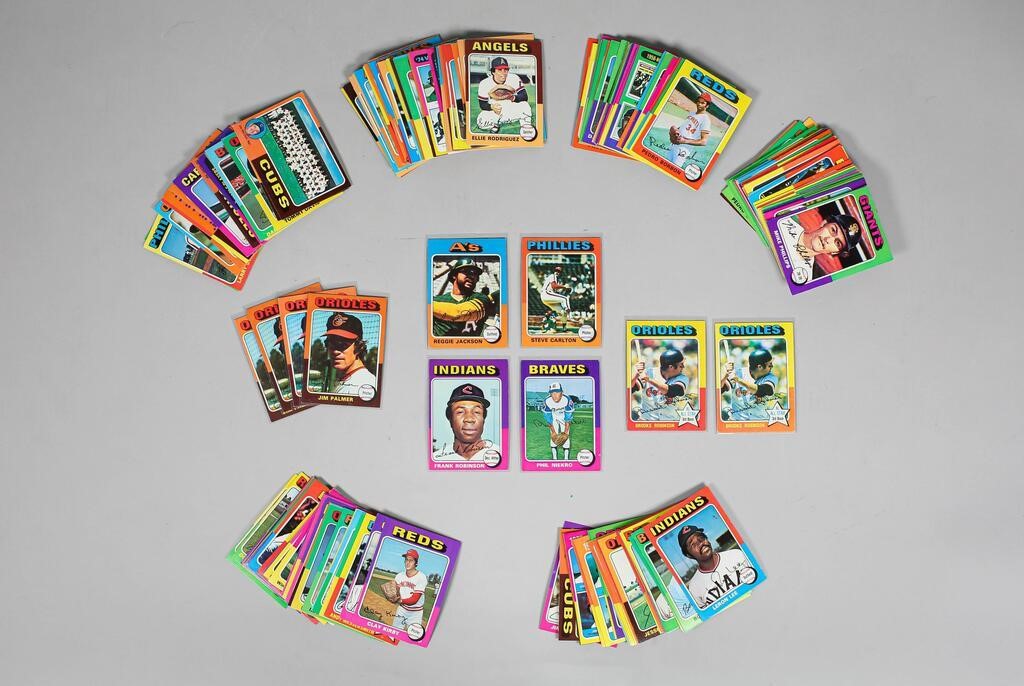 179 HIGHER GRADE 1975 TOPPS BASEBALL