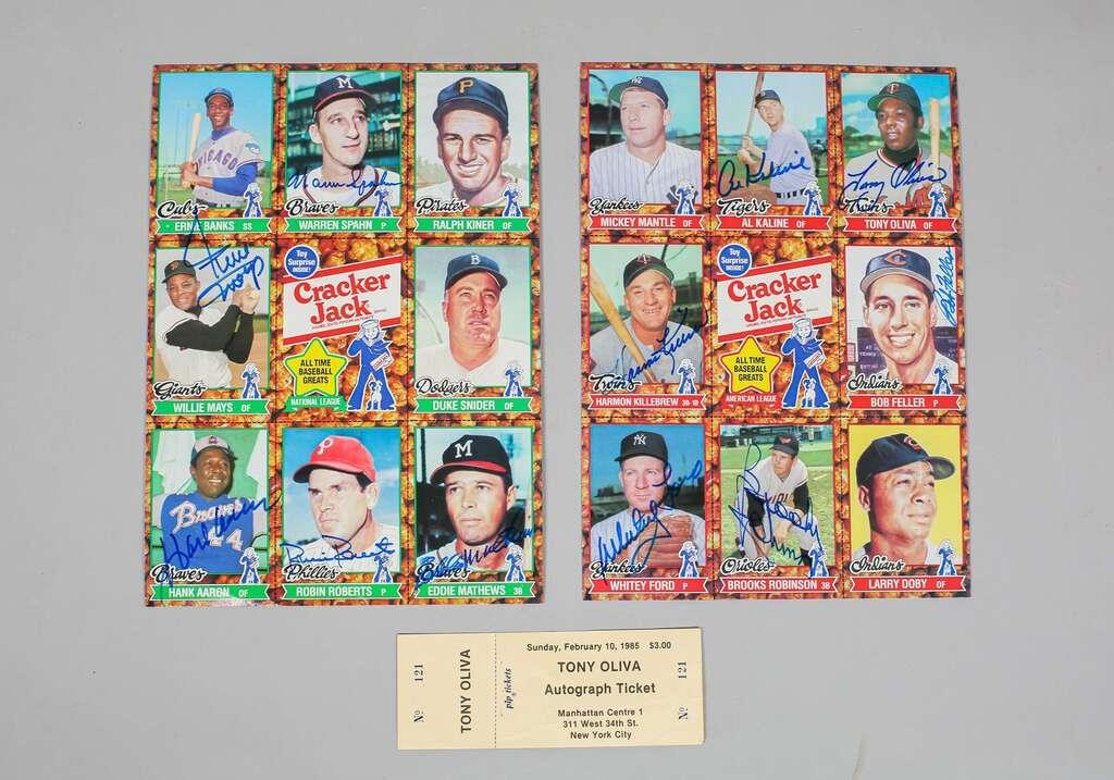 12 SIGNED BASEBALL CARDS AARON  340fc1