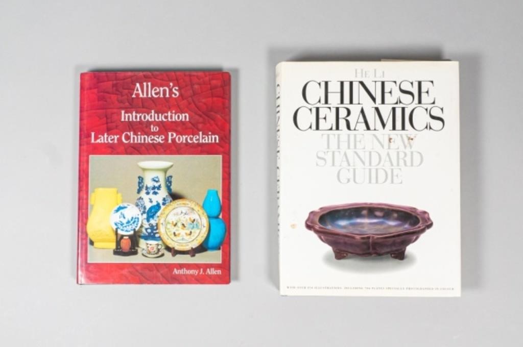 2 BOOKS ON CHINESE CERAMICS2 books 34101e