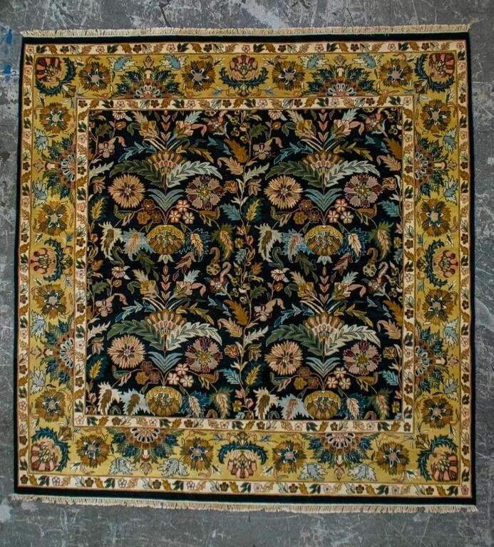 SQUARE INDIAN WOOL RUGRoom size 3410e0