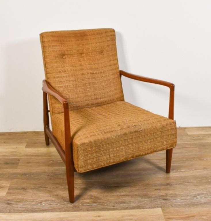 DANISH MODERN CHAIR ATTRIBUTED 341130