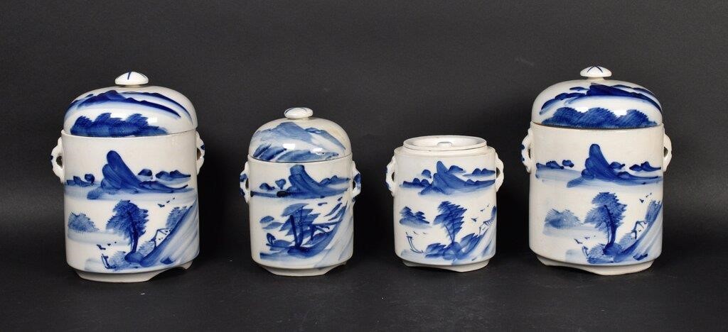 SET OF 4 CHINESE COVERED JARSSet 34119d