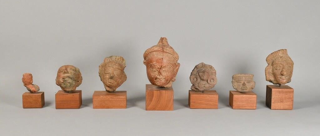 GROUP OF 7 MESO AMERICAN CARVED 3411bb