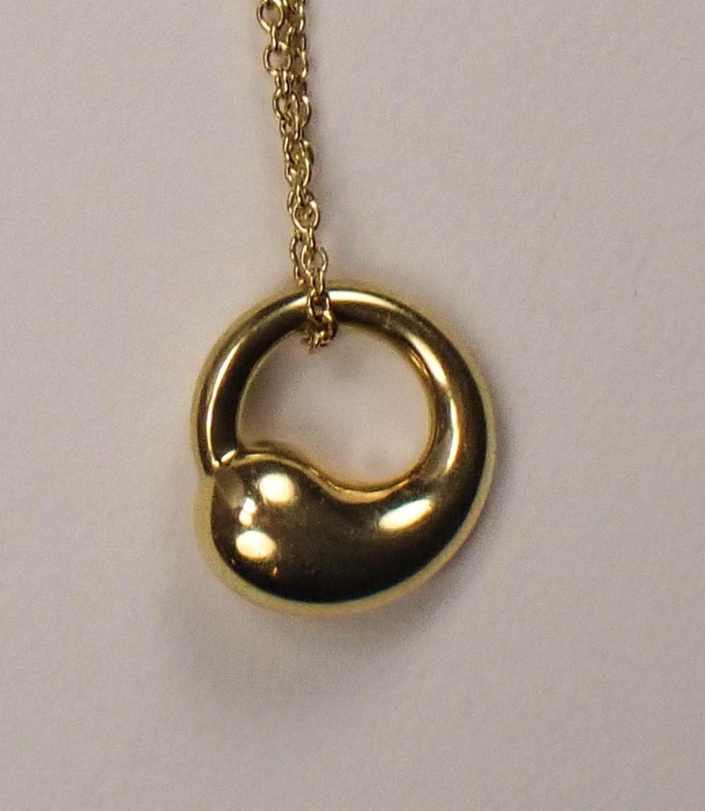 TIFFANY / ELSA PERETTI GOLD PENDANT