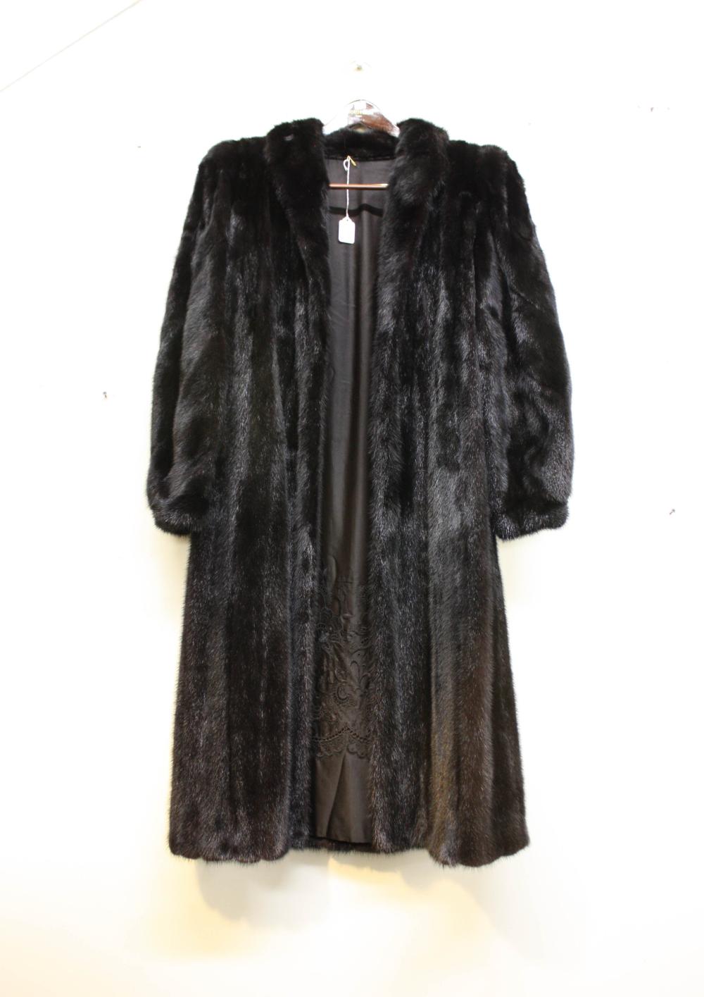 FULL LENGTH MINK COATFULL LENGTH MINK