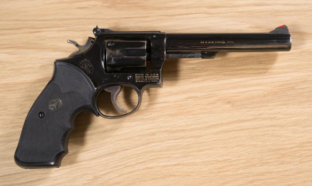 SMITH AND WESSON MODEL 14-2 REVOLVERSMITH