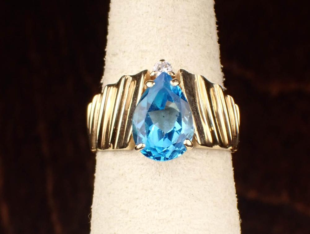 BLUE TOPAZ DIAMOND AND FOURTEEN 34155c