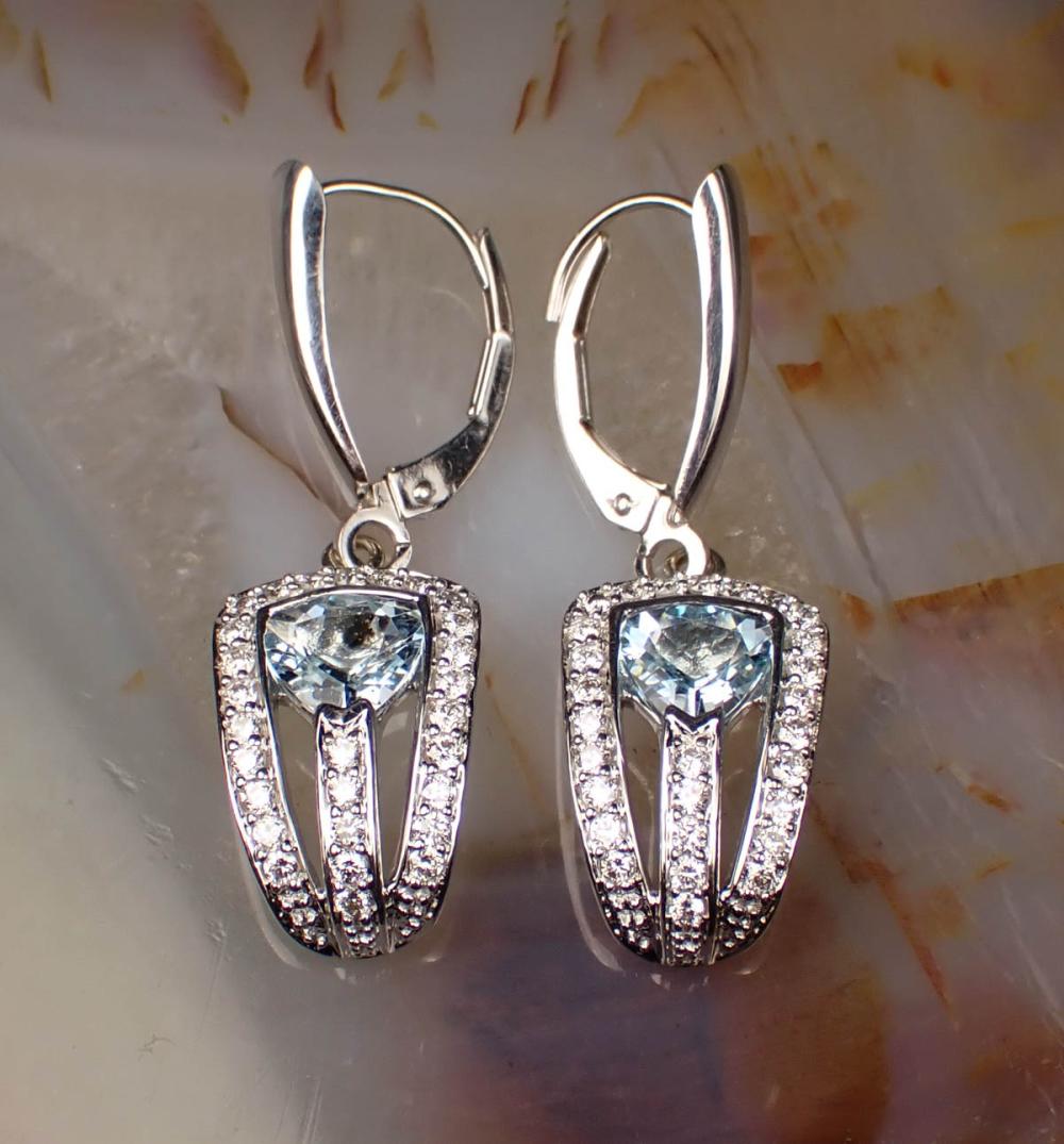 PAIR OF AQUAMARINE AND DIAMOND 341572