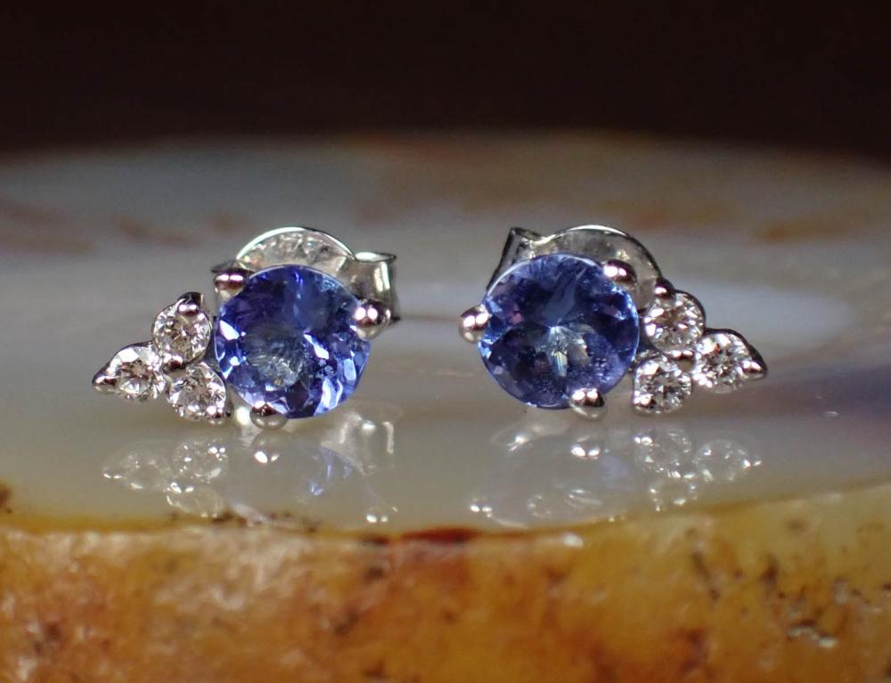 PAIR OF TANZANITE AND DIAMOND EAR 341657