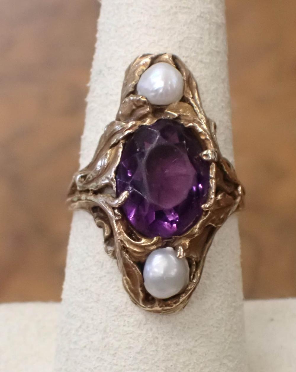 AMETHYST, PEARL AND FOURTEEN KARAT