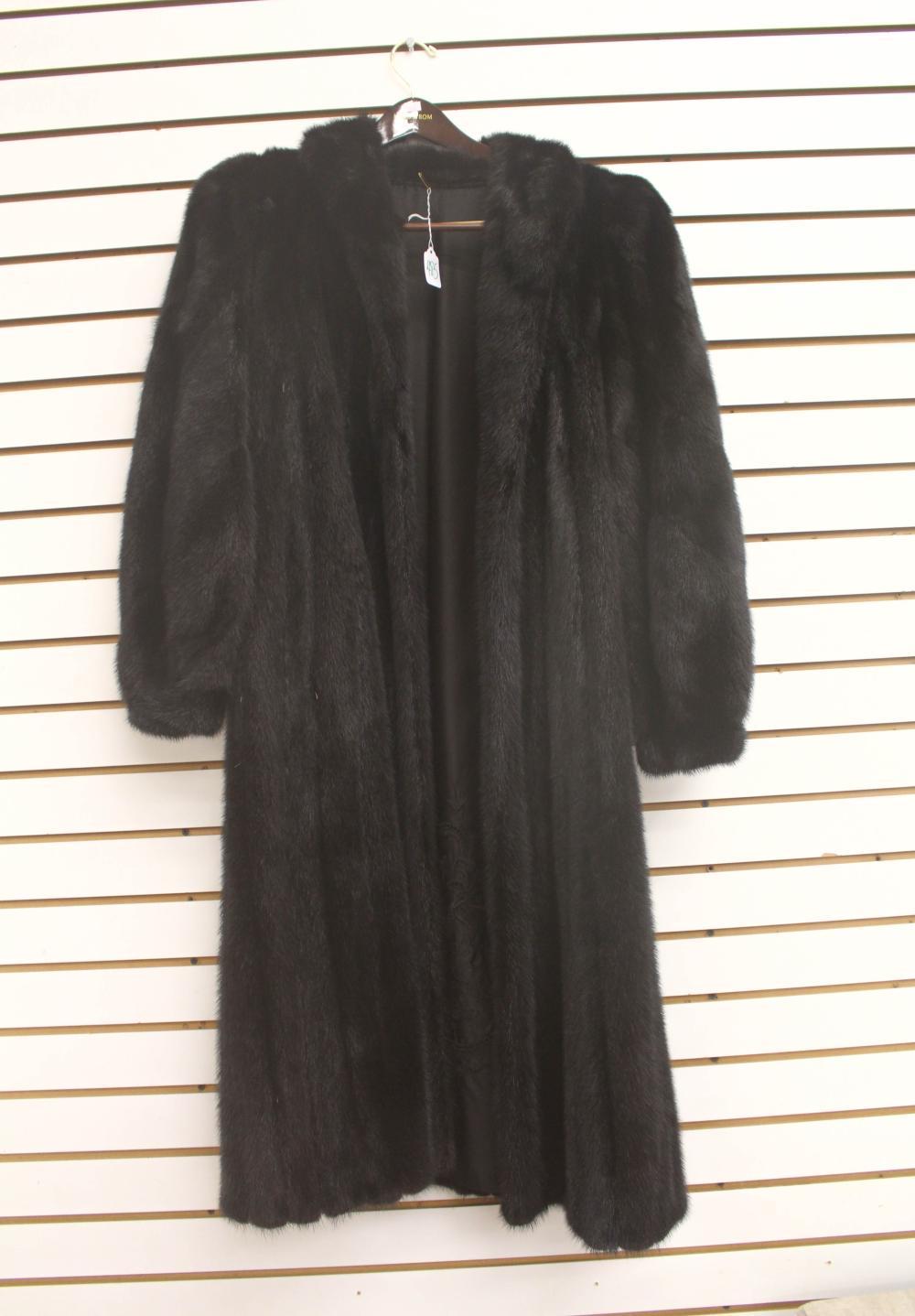 FULL LENGTH MINK COATFULL LENGTH MINK